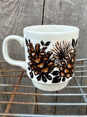 VTG 70s Bilton's Made in England Pinecone Transferware Cottagecore Farmhouse Mug